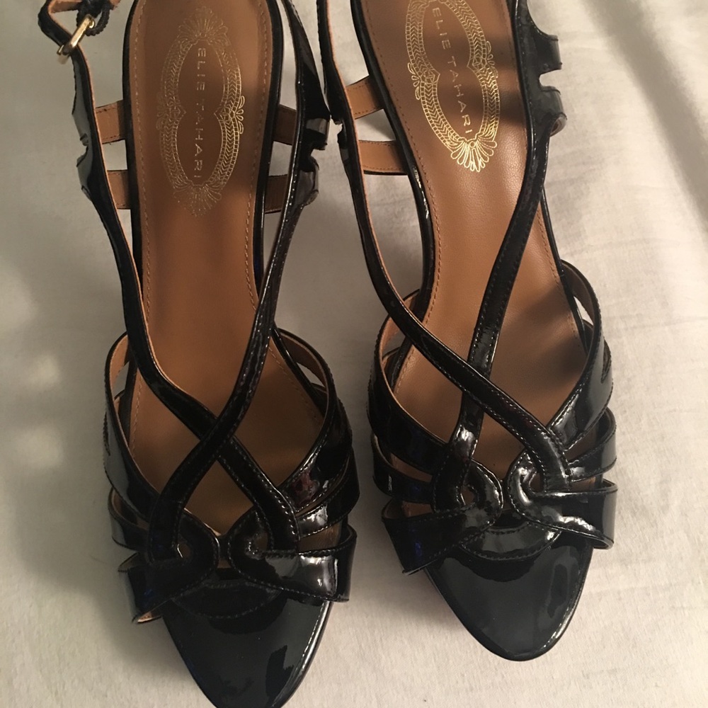 Elie Tahari Heels